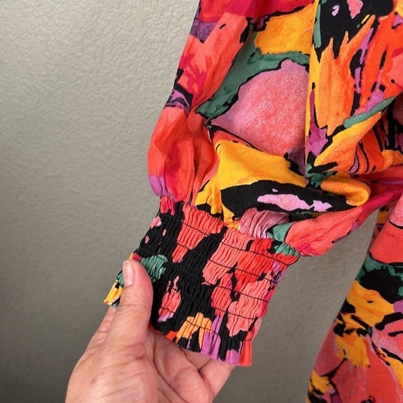 Socialite Black Floral Smocked Summer Short Sleeve Midi Dress Size Small - Picture 3 of 7